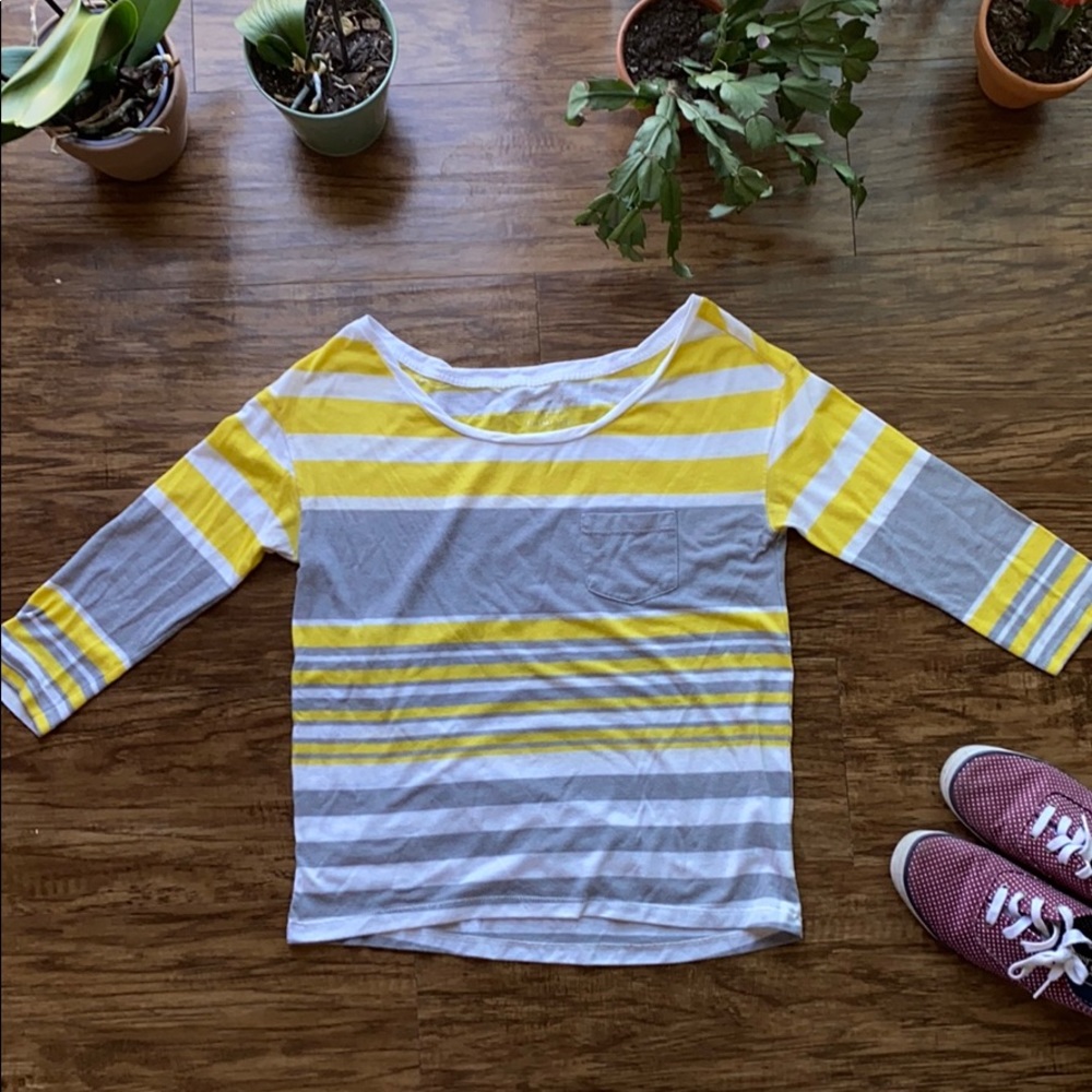 Tea length yellow and grey shirt